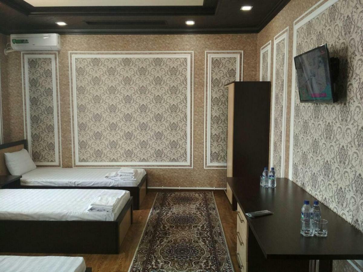 Hostel Farovon Marghilon Екстер'єр фото